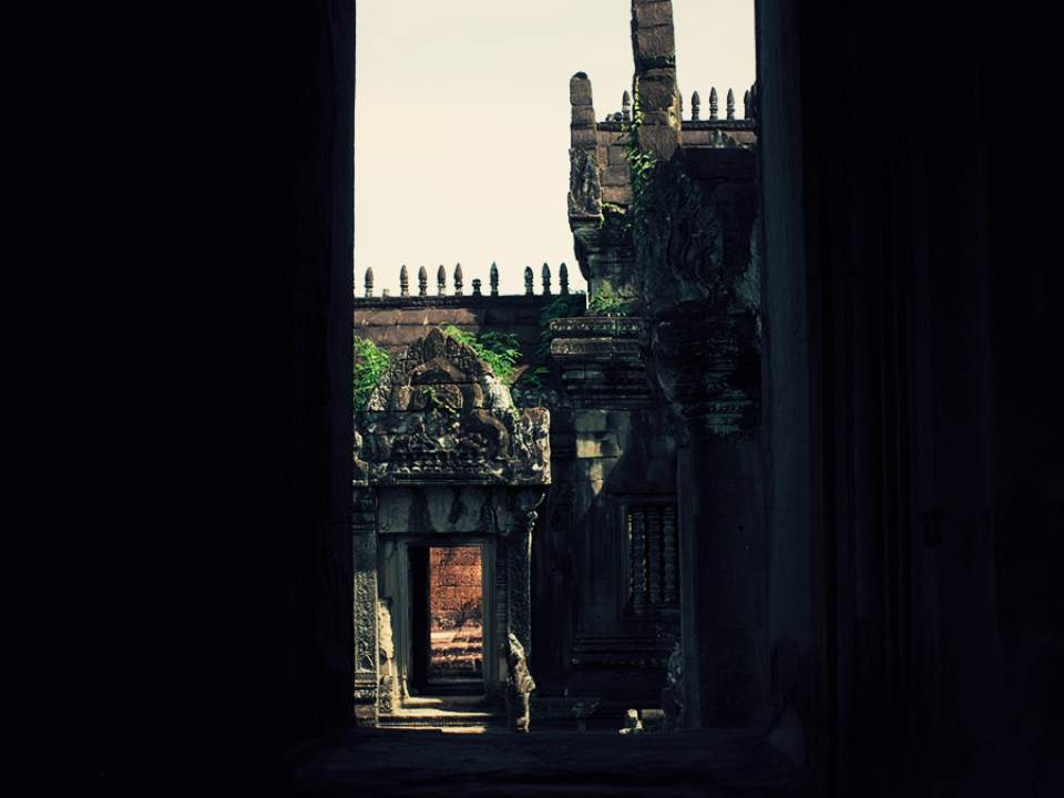 저 너머에서 본 모습