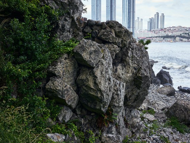 바위