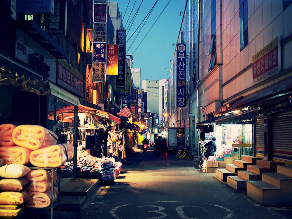 야밤의 시장